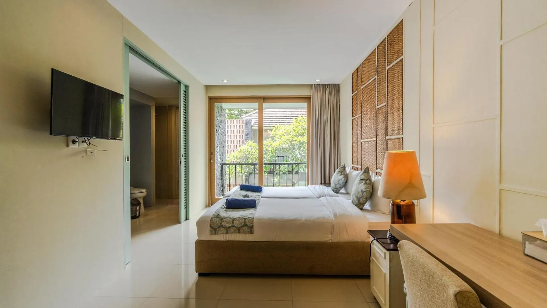 Hotel Sans Vibes Astana Residence Seminyak