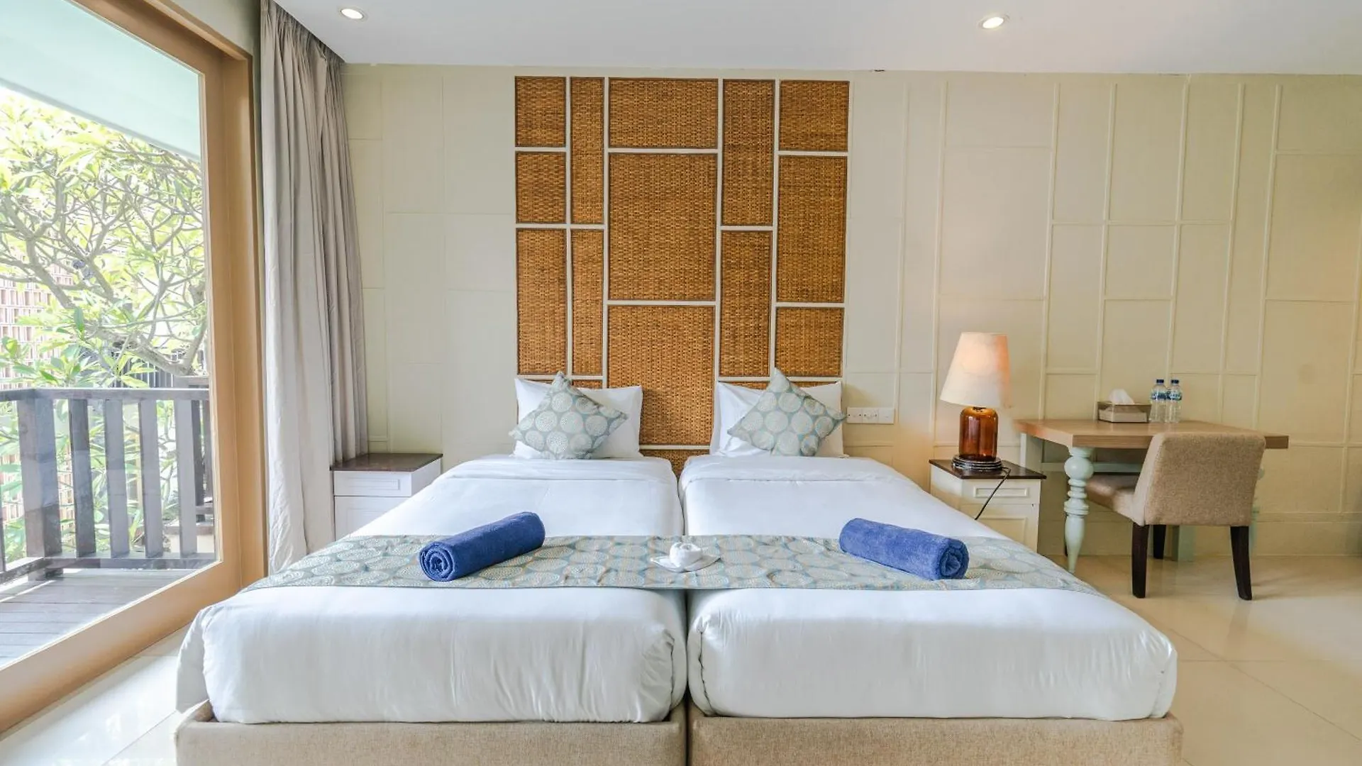 Sans Vibes Astana Residence Seminyak